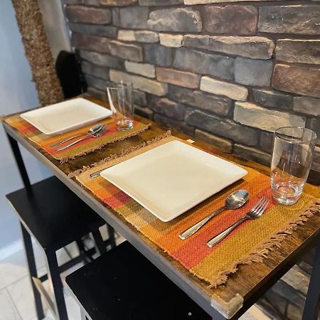 Brooklyn Spacious Space With Private Entrance, Bathroom, & Backyard - Full-Kitchen New York Exterior foto