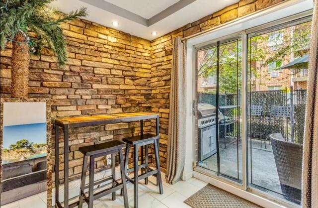 Brooklyn Spacious Space With Private Entrance, Bathroom, & Backyard - Full-Kitchen New York Exterior foto